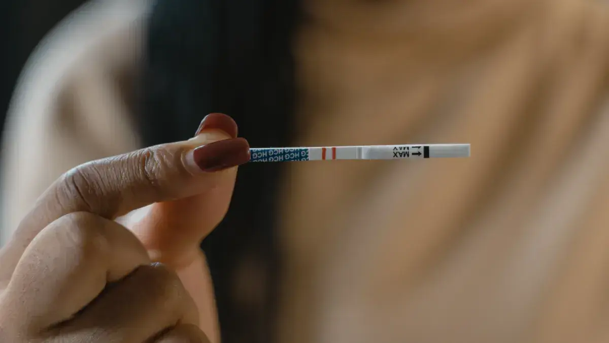 Step by Step Guide to Using Urine Reagent Test Strips at Home